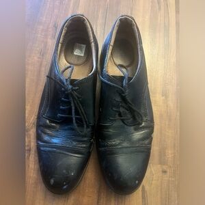 Elegant Black Textured Loafers for Men